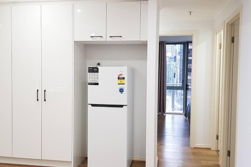 Riverview Spacious 3br2bath2car Wifipoolgym Crown Apartment