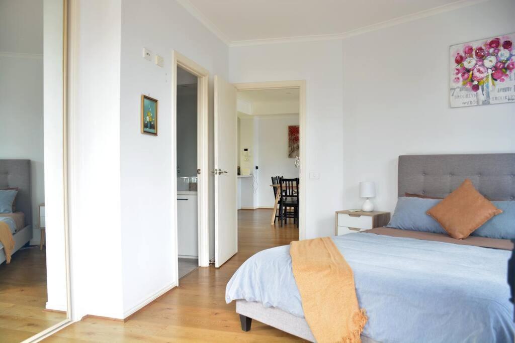 Apartment Riverview Spacious 3br2bath2car Wifipoolgym Crown Melbourne